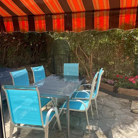2-room With Garden In Sanary-sur-mer, Beaucours Apartamento *