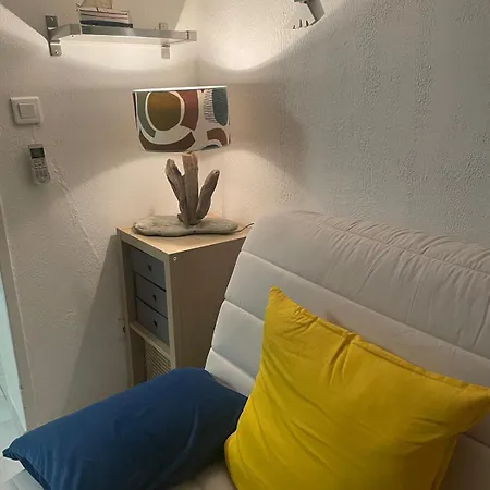 Apartamento 2-room With Garden In Sanary-sur-mer, Beaucours