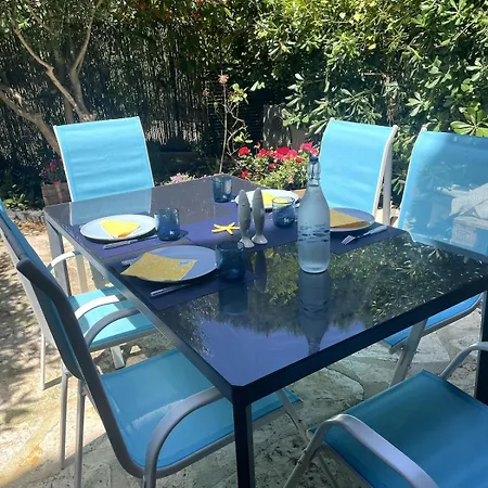 2-room With Garden In Sanary-sur-mer, Beaucours Sanary-sur-Mer