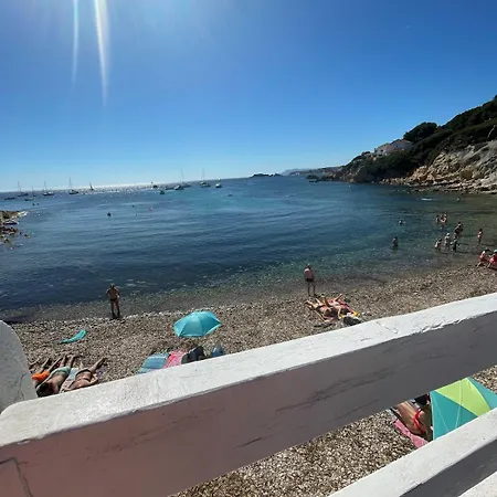 2-room With Garden In Sanary-sur-mer, Beaucours * Sanary-sur-Mer